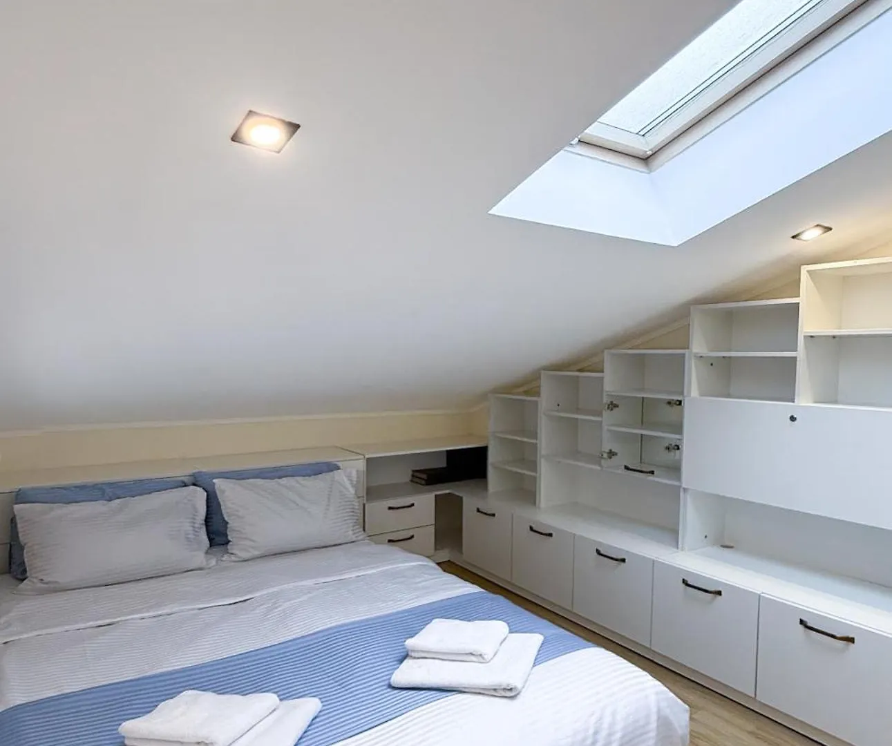 Rynok Square Apartments Lemberg Ukraine